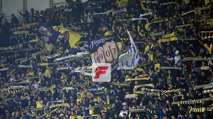 Fenerbahçe-Zenit maçında sürpriz isim Bakın kim çıktı...
