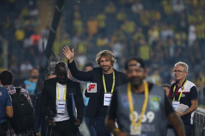Fenerbahçe - Beşiktaş maçından kareler