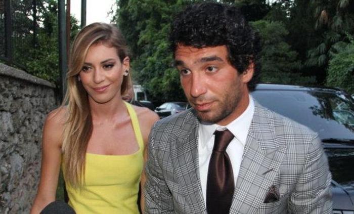 Arda Turana, Sinem Kobal tazminatı