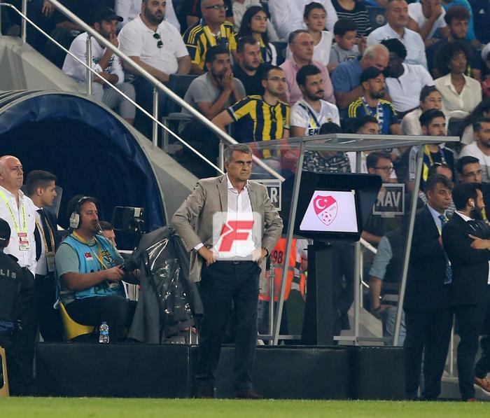 Fenerbahçe - Beşiktaş maçından kareler