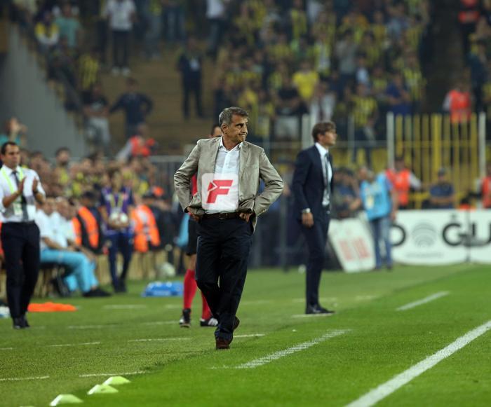 Fenerbahçe - Beşiktaş maçından kareler