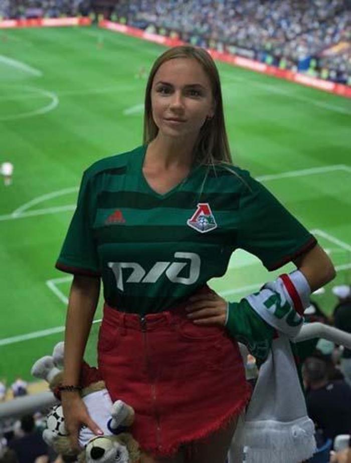 Lokomotiv amigosu Angelina Kackurkina Galatasarayı bekliyor