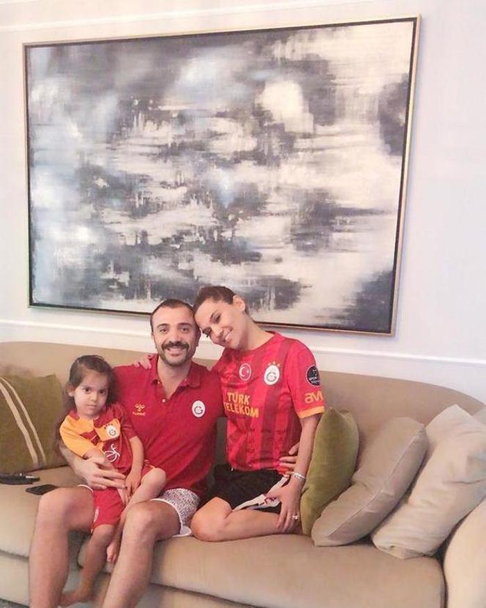 İşte Demet Akalının evinden haczedilen eşyalar