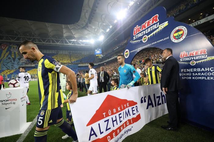 Fanatik yazarlarının Fenerbahçe - Beşiktaş maçı yorumları