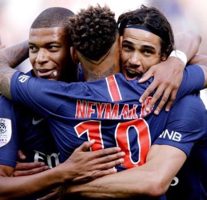 PSG - 9.25