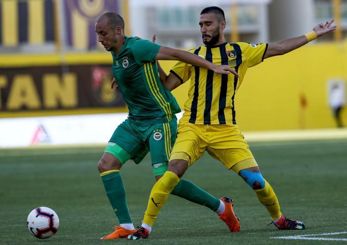 Fenerbahçe taraftarında Aatif şaşkınlığı