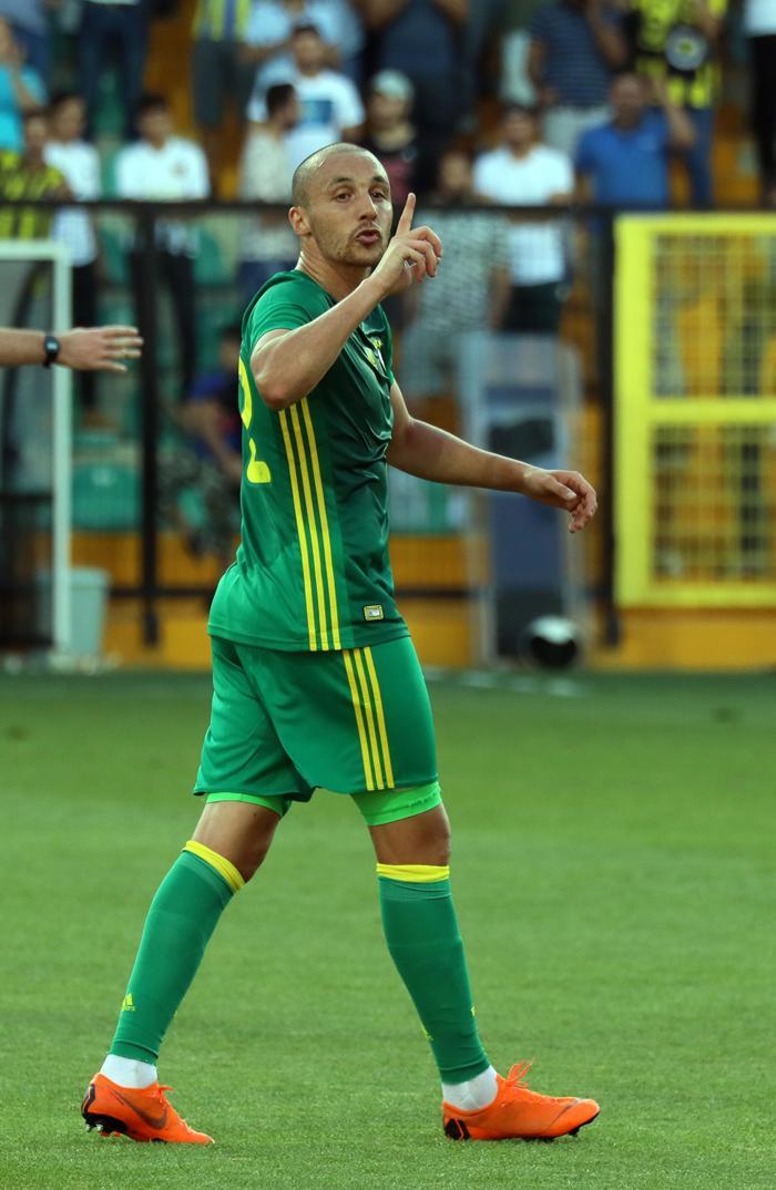 Fenerbahçe taraftarında Aatif şaşkınlığı