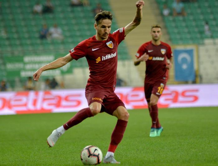 Süper Ligde transfer bitmez