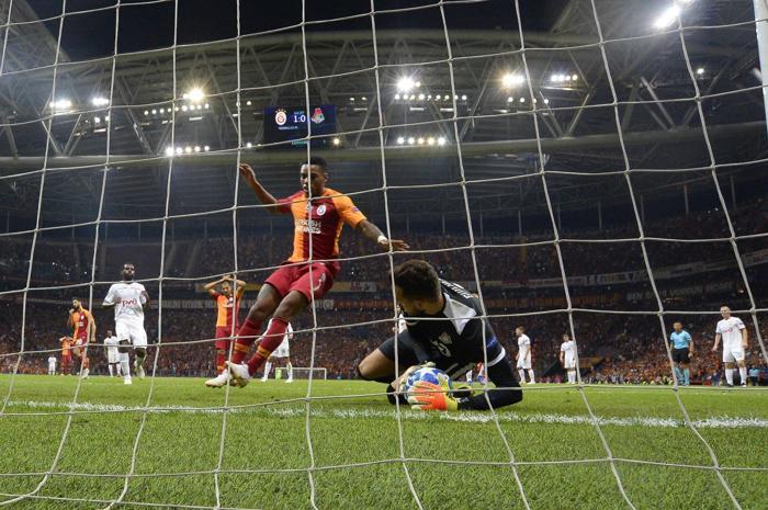 Fanatik yazarlarının Galatasaray - Lokomotiv Moskova maçı yorumları