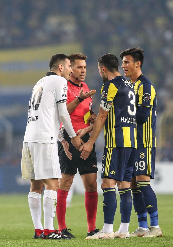 Fanatik yazarlarının Fenerbahçe - Beşiktaş maçı yorumları