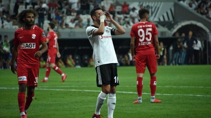 Oğuzhan Özyakuptan olay gol sevinci