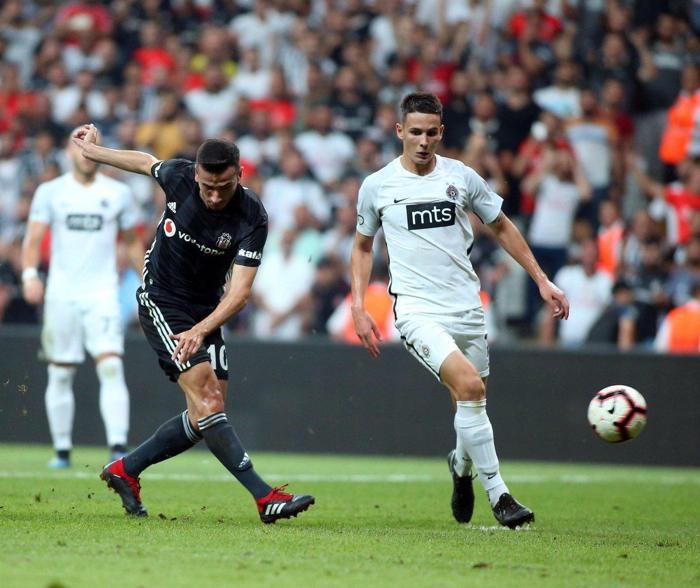 Oğuzhan Özyakuptan olay gol sevinci