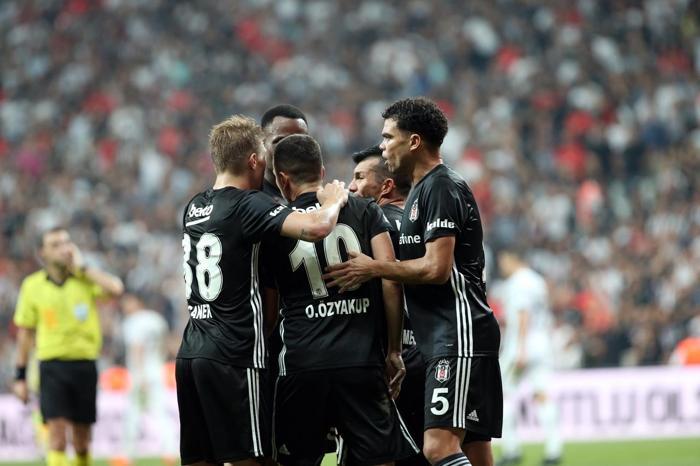 Oğuzhan Özyakuptan olay gol sevinci