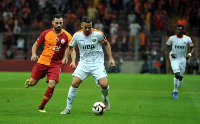 Spor yazarlarının Galatasaray - Alanyaspor maçının değerlendirmeleri