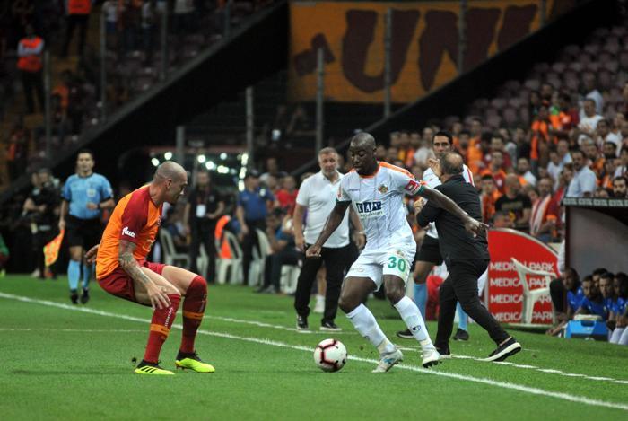Spor yazarlarının Galatasaray - Alanyaspor maçının değerlendirmeleri