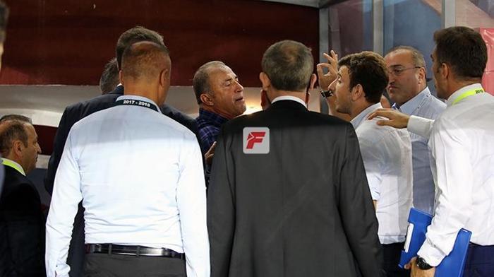 Trabzonspor - Galatasaray maçının ardından tartışma Fatih Terim ve Hasan Şaş çıldırdı