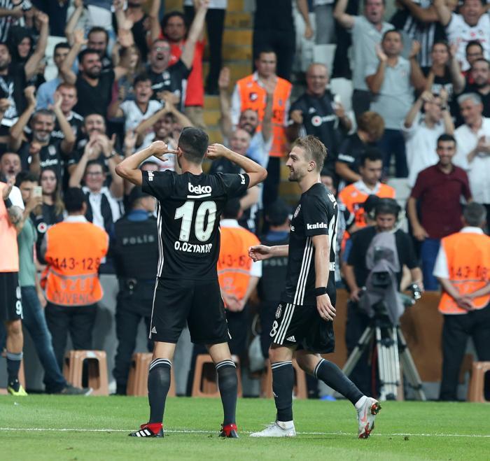 Oğuzhan Özyakuptan olay gol sevinci