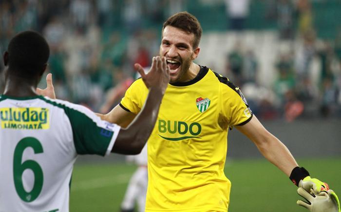 Fanatik yazarlarının Bursaspor - Beşiktaş maçı yorumları