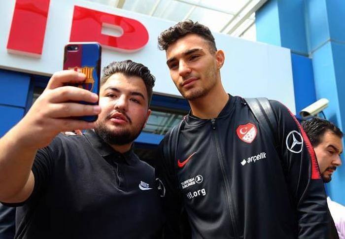 Görüşmeler başladı Beşiktaştan sürpriz hamle
