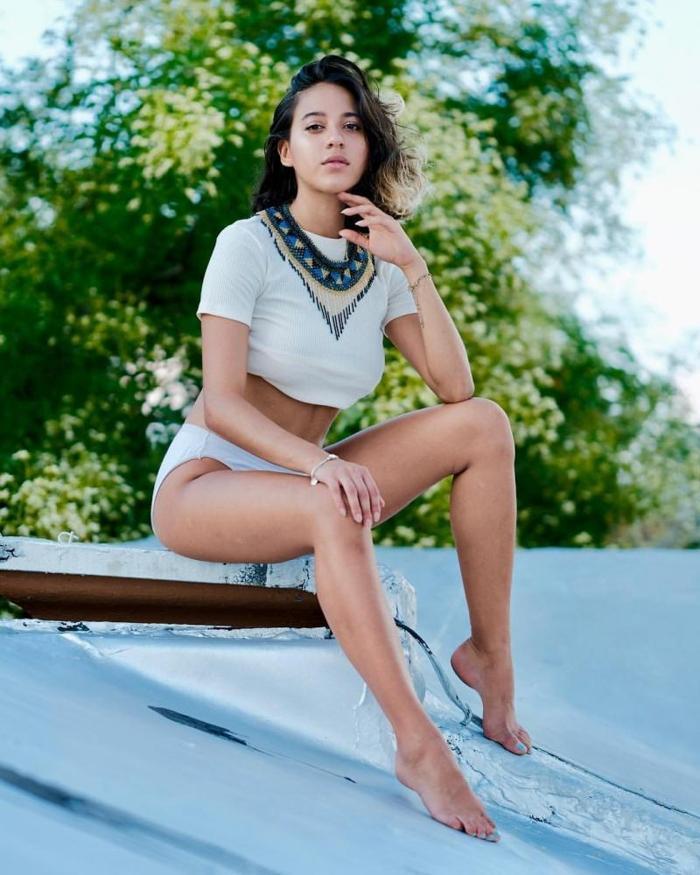 Tinderda görüştüğü bütün erkeklere randevu verdi