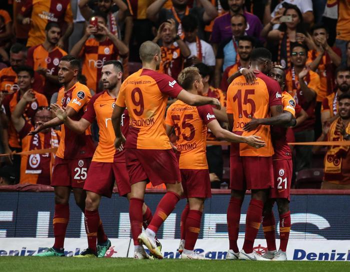 Galatasaraya müthiş gelir Feghouli ve Gomisten 20 milyon euro