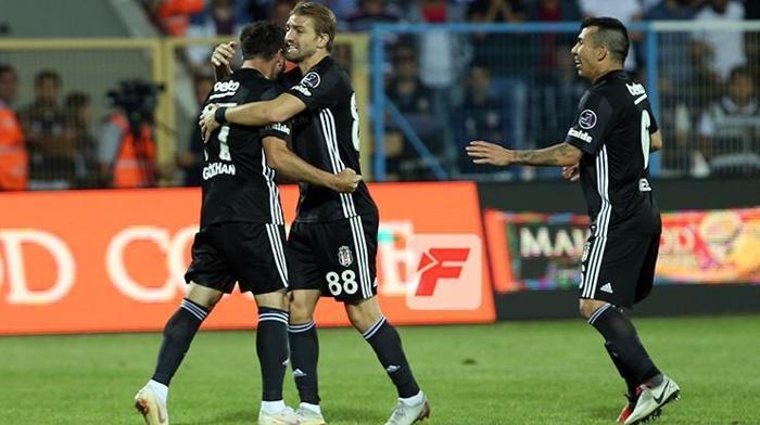 Erzurumspor - Beşiktaş maçından kareler