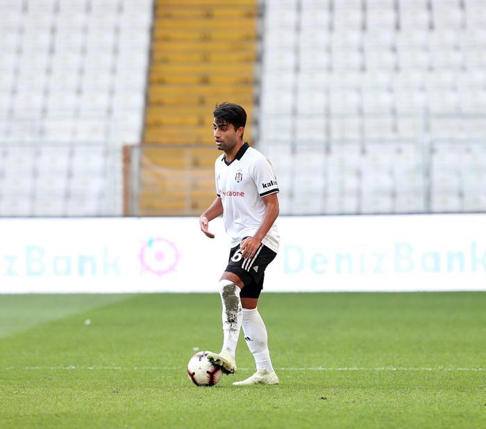 Beşiktaş-Altınordu maçında şok protesto
