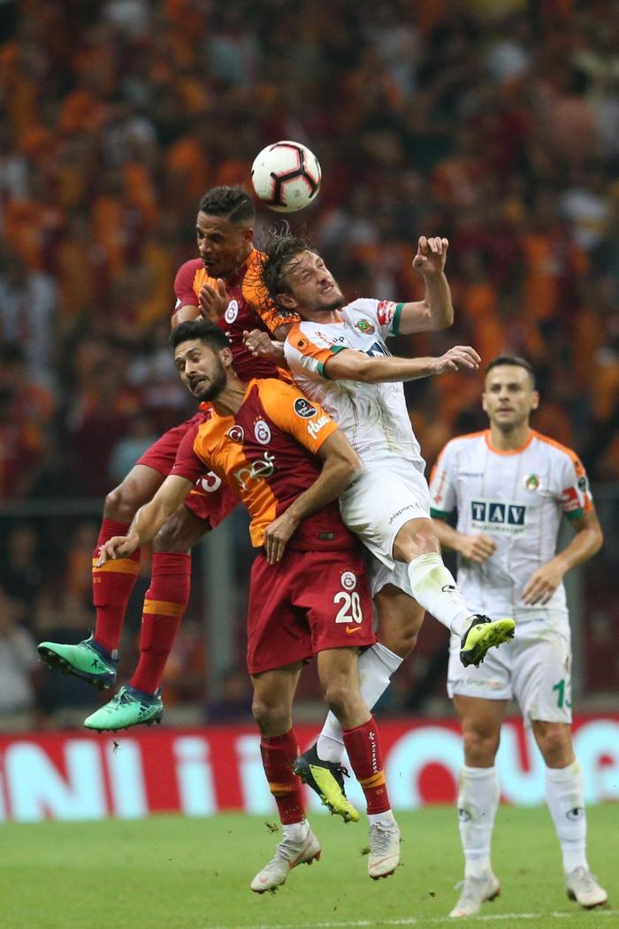 Spor yazarlarının Galatasaray - Alanyaspor maçının değerlendirmeleri
