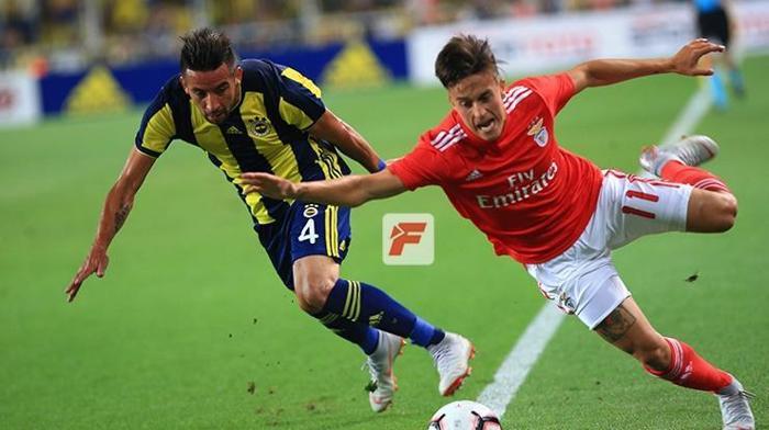 Fenerbahçe - Benfica maçından kareler