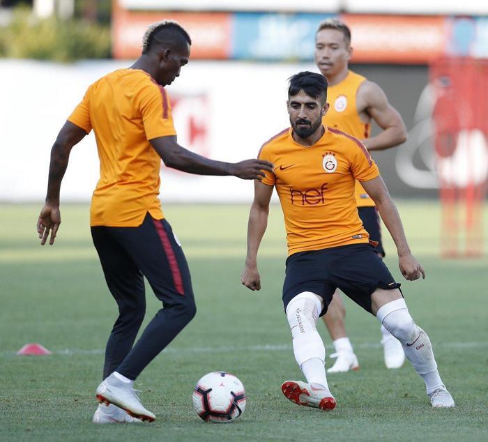 Emre Akbaba ilk idmanına çıktı
