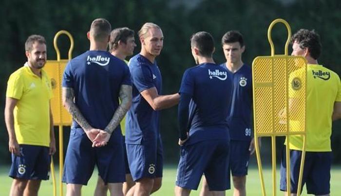 Michael Frey, Fenerbahçede ilk antrenmanına çıktı
