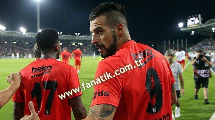 Gecenin adamı Negredo