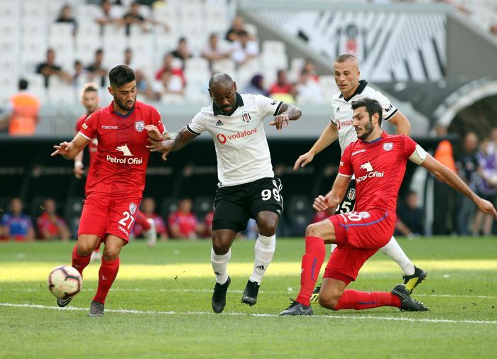Beşiktaş-Altınordu maçında şok protesto