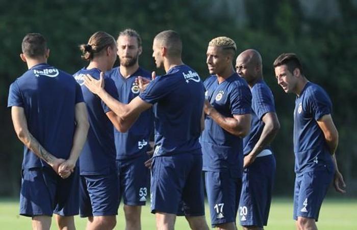 Michael Frey, Fenerbahçede ilk antrenmanına çıktı