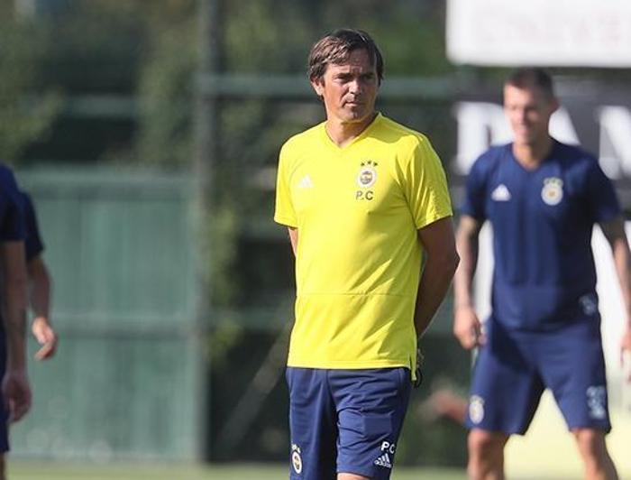 Phillip Cocu neşteri vuruyor