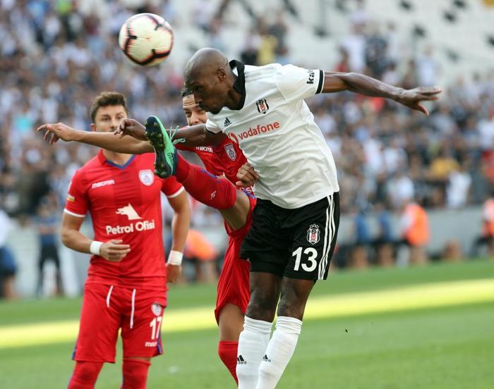 Beşiktaş-Altınordu maçında şok protesto