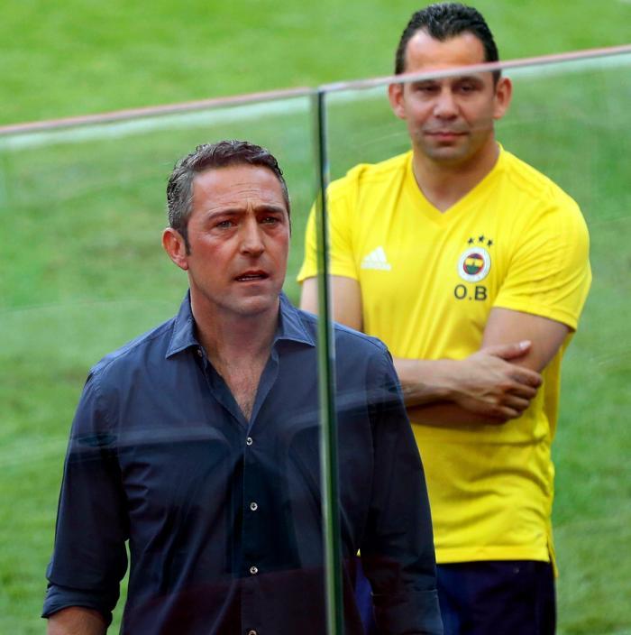 Fenerbahçenin istediği Marcos Rojodan Mourinhoya: Bırak gideyim