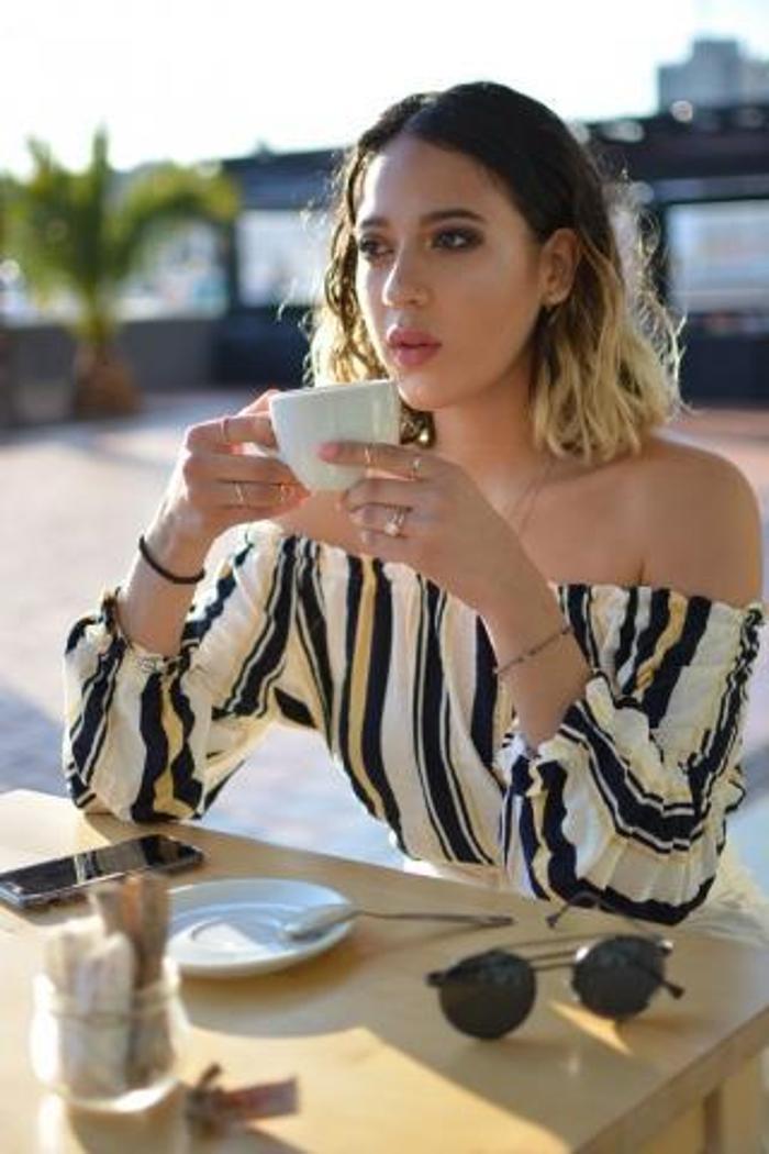 Tinderda görüştüğü bütün erkeklere randevu verdi