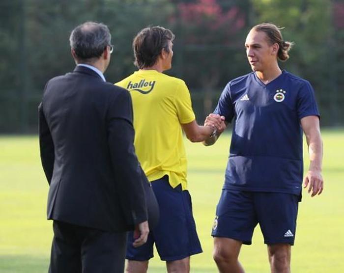 Michael Frey, Fenerbahçede ilk antrenmanına çıktı