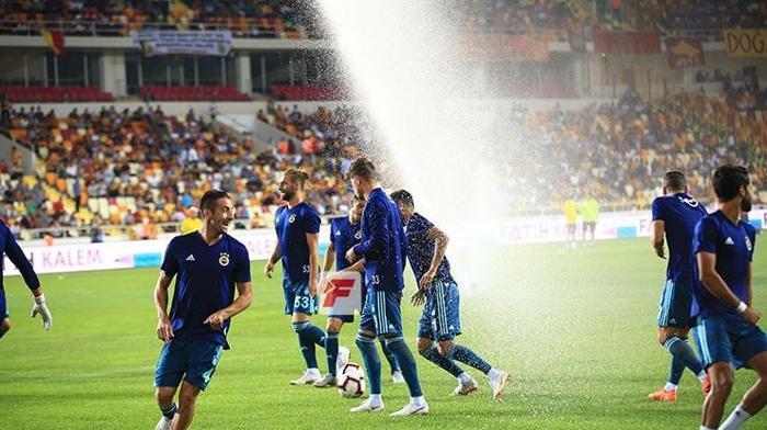 Yeni Malatyaspor - Fenerbahçe maçından kareler