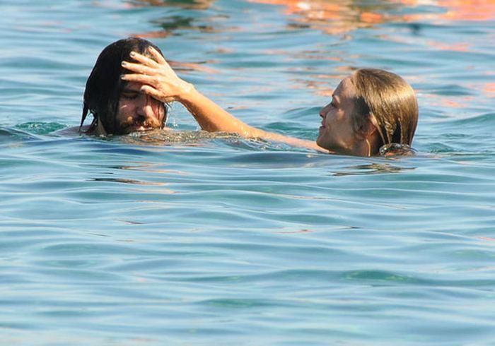 Begüm Öner ve eşi Ceyhun Fersoy Bodrumda aşka geldi