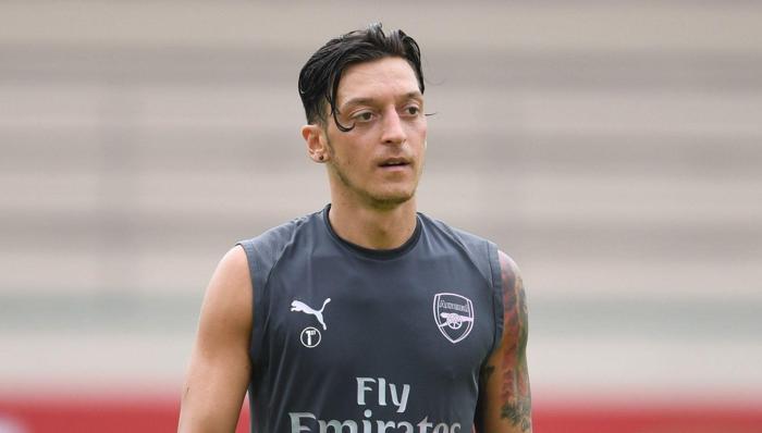Uli Hoenessten Mesut Özil hakkında skandal ifadeler