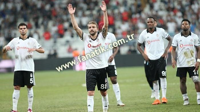 Beşiktaş-Akhisarspor maçın kareler