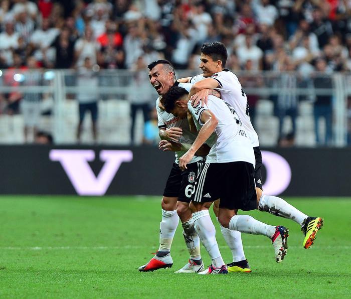 Fanatik yazarlarının Beşiktaş - Akhisar maçı yorumları