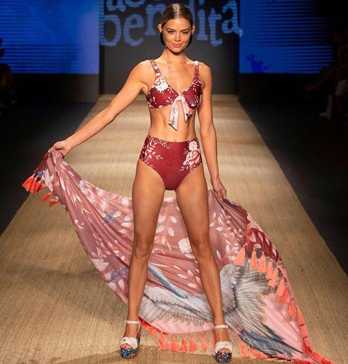 Alexandre Patonun sevgilisi Danielle Knudson yürek hoplatıyor
