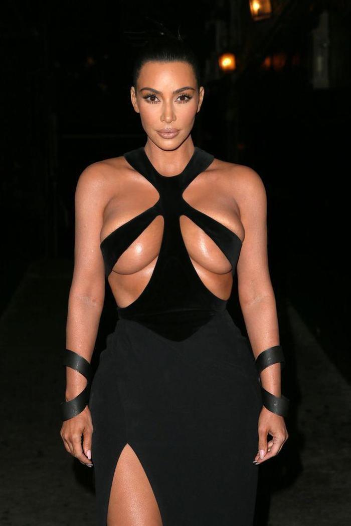 Kim Kardashian düğün dönüşü böyle görüntülendi