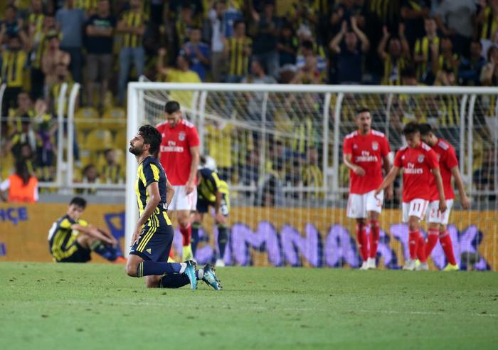 Fanatik yazarlarının Fenerbahçe - Benfica maçı yorumları
