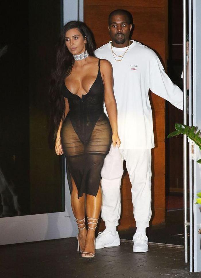 Kim Kardashian düğün dönüşü böyle görüntülendi