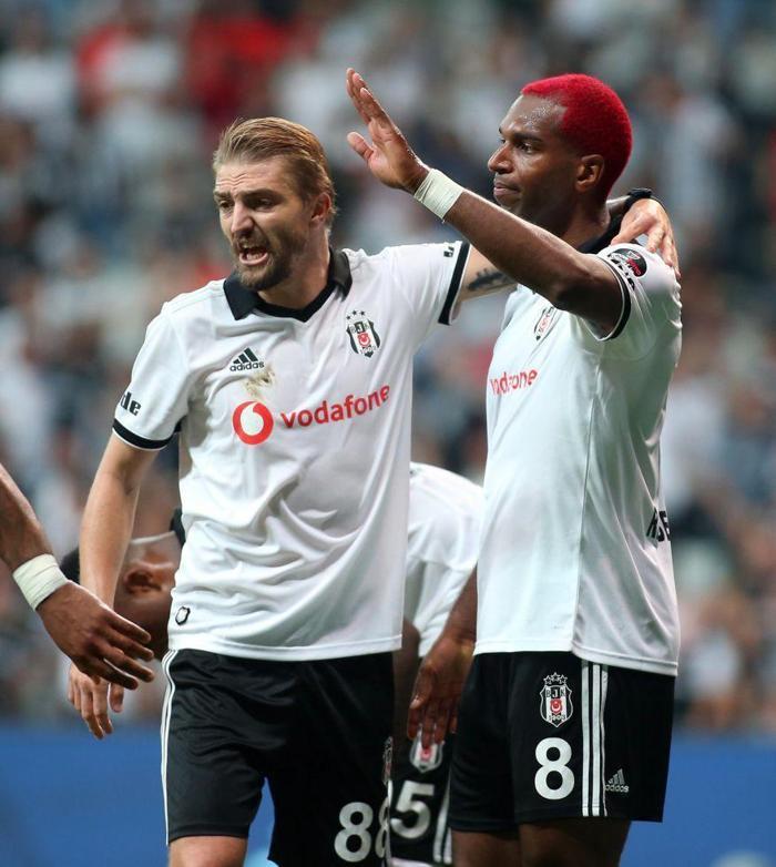 Gecenin sorusu (Erman Özgür)