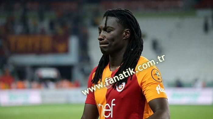 Akhisarspor kupasını aldı